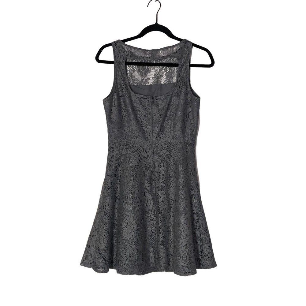 BB Dakota By Gray Fit & Flare Mini Dress Crew Neck Lace Open Back Women's Size 4